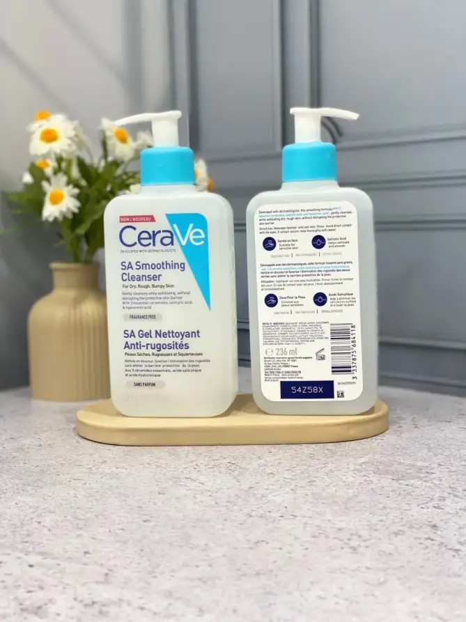 ژل شوینده لایه‌بردار SA Smoothing Cleanser