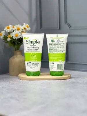 ژل شست و شو صورت سیمپل آبرسان مدل Moisturising