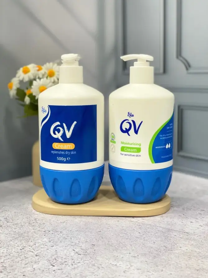 کرم مرطوب کننده و آبرسان QV